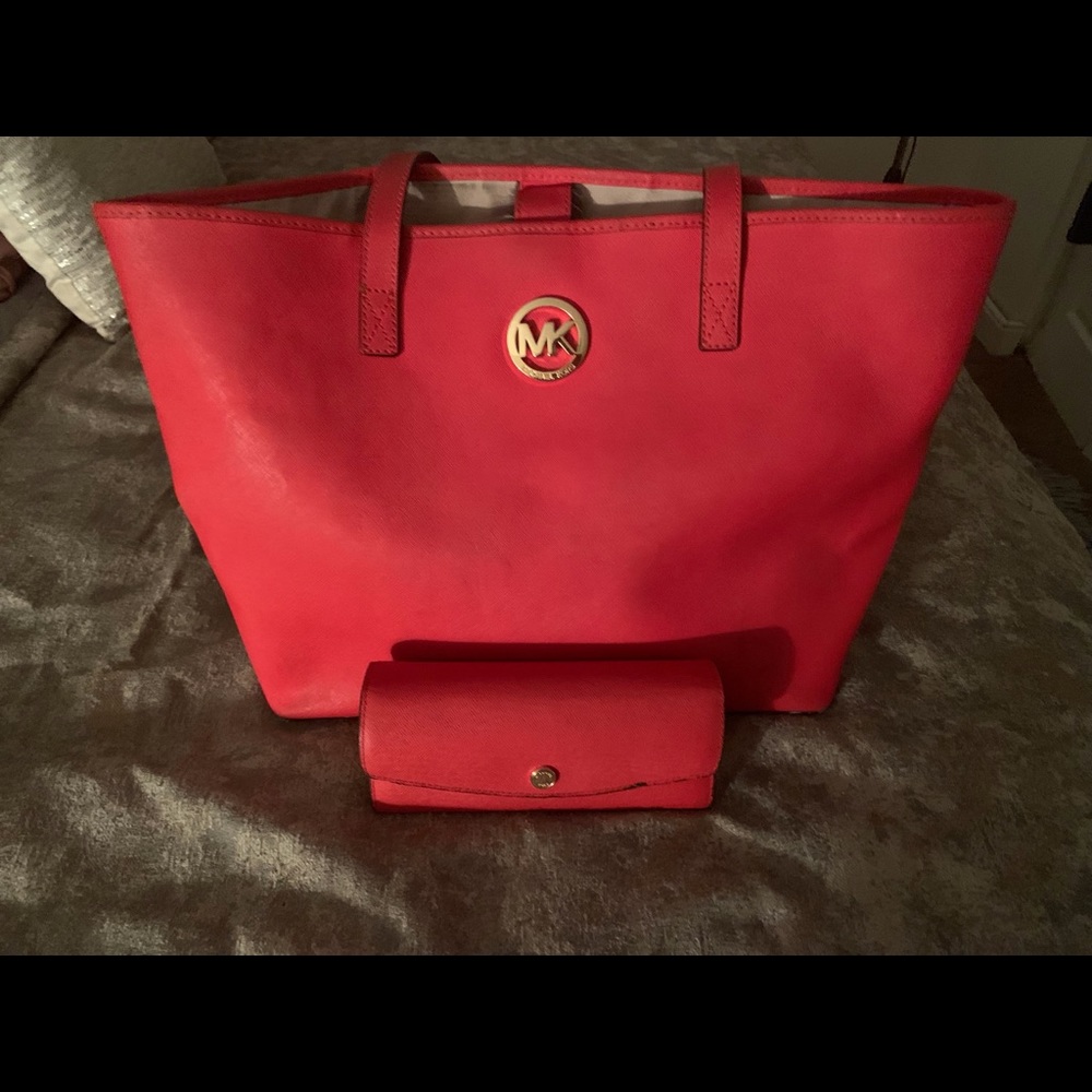 Mk bag & wallet